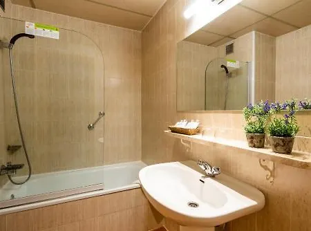Hotel Pey 2*