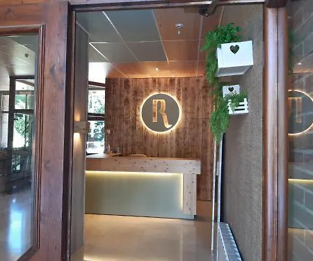 Hotel Pey 2*