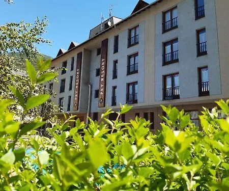 Pey Hotel 2*
